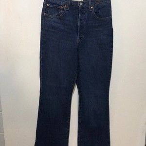 Levi Strauss Blue Jeans - Boot Cut - 30/33